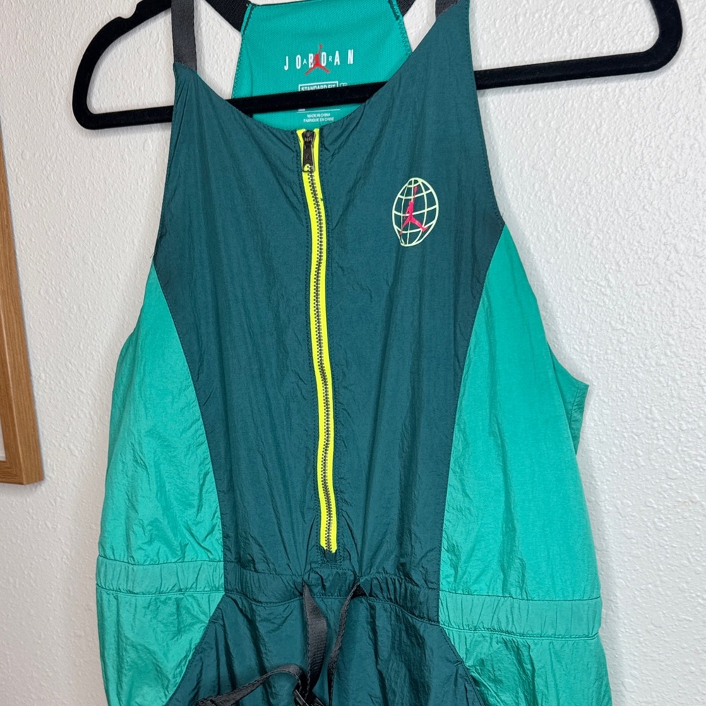 Jordan Winter Utility Women's Dress Size small DD0188-300 Green Block Zip Front - Picture 6 of 13